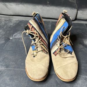 Tom’s Multi colored boots